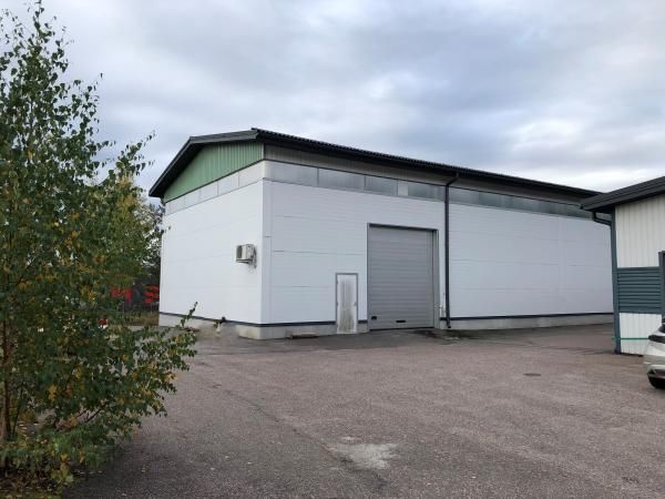 Vapautumassa edullista varastotilaa n. 250 m2