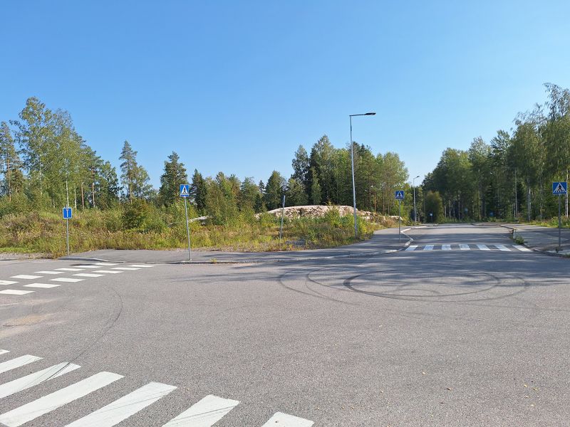 Myydään tontti teollisuusalueella Sipoonlahdessa! Velaton myyntihinta: 199’800 €