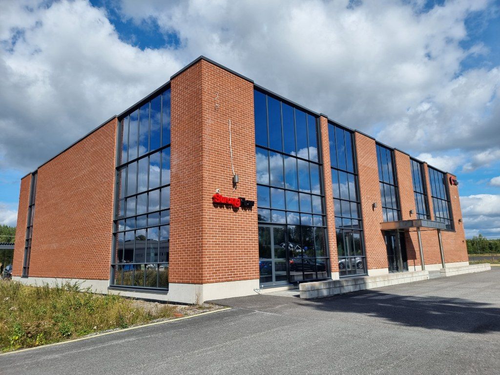 Laadukasta jäähdytettyä toimisto/ varasto ja tuotantotilaa Kaarinasta