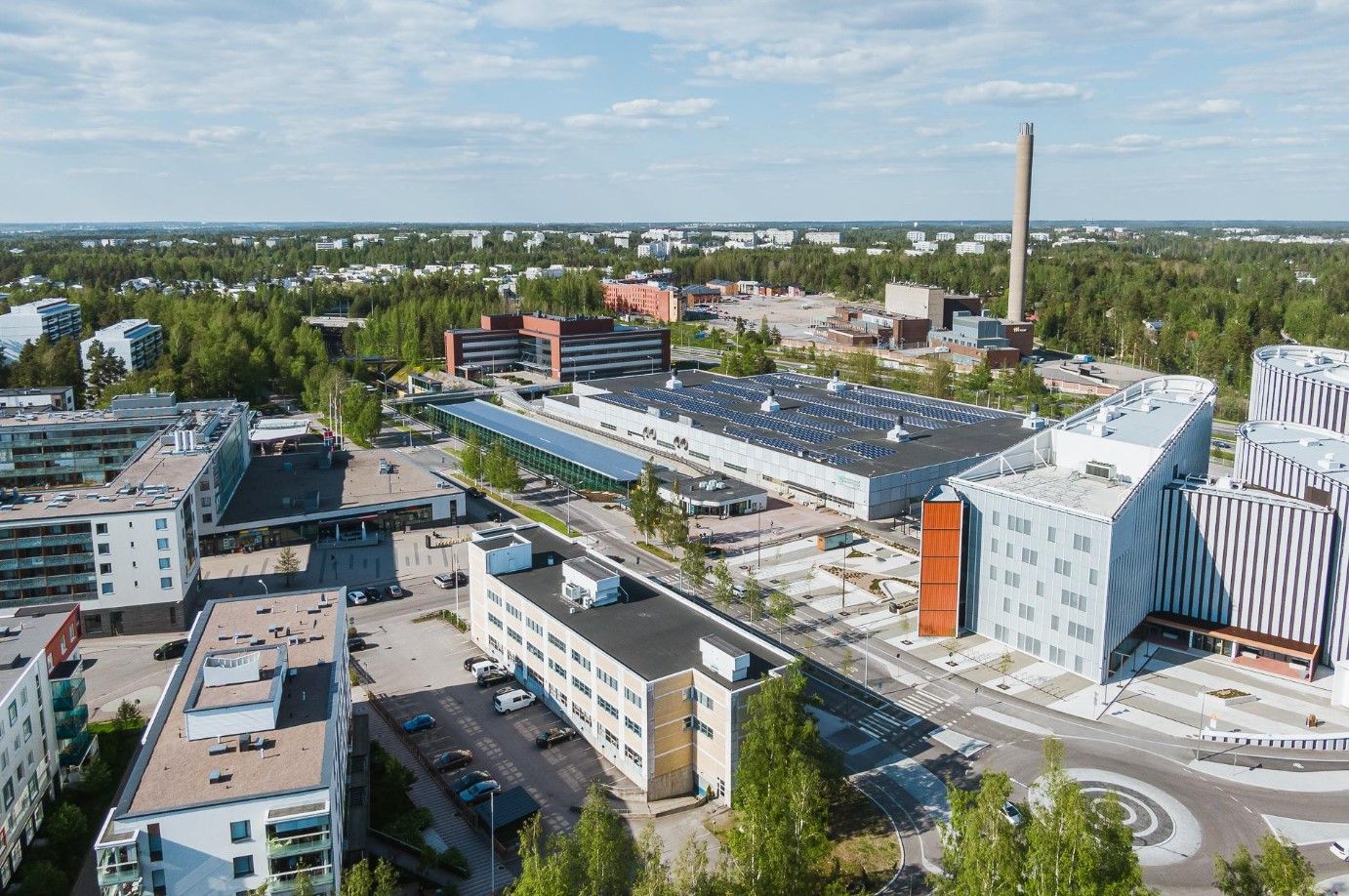 Vuokrataan opetuskäyttöön tarkoitettua tilaa Myllypuron metroasemaa vastapäätä. Tila koostuu useasta luokkahuoneesta, tauko-, varasto- ja toimistohuoneista, vessoista ja muista tukitiloista kuten palvelinhuoneesta ja keittokomerosta. Tilaan on sisäänkäynti suoraan pihalta.