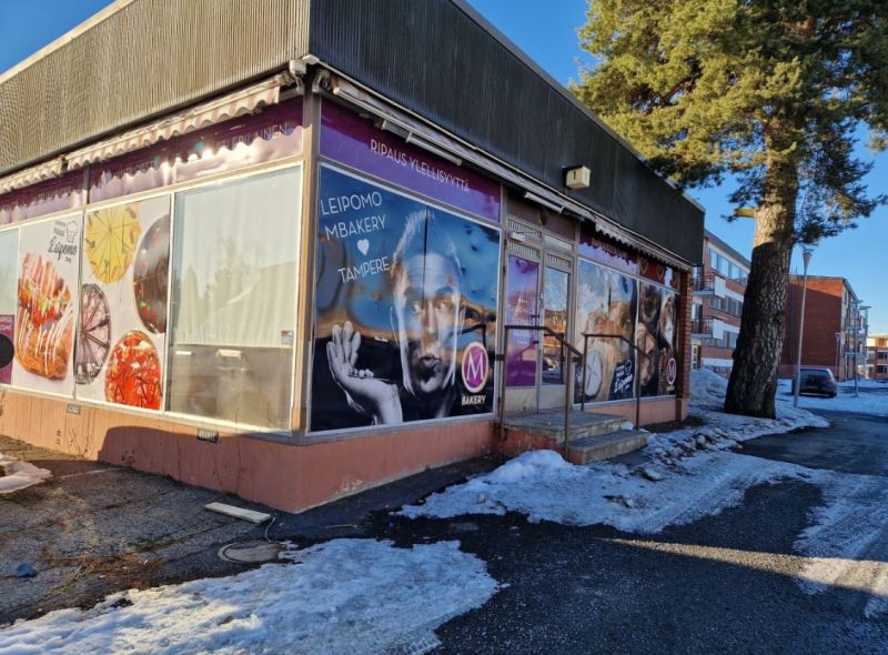 Pohtola on pieni viihtyisä asuinalue Tampereella. Alue sijaitsee noin 10 kilometrin päässä Tampereen keskustasta. Vehreää Pohtolaa ympäröi melkein joka puolelta vesi.Pohtolasta on hyvät liikenneyhteydet Tampereen keskustaan ja lähialueille. Toimitila on vapaa ja vaatii kunnostusta.Ota yhteyttä,...