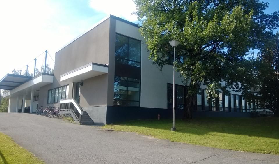 Harrastetilaa Raahen entisessä virastotalossa