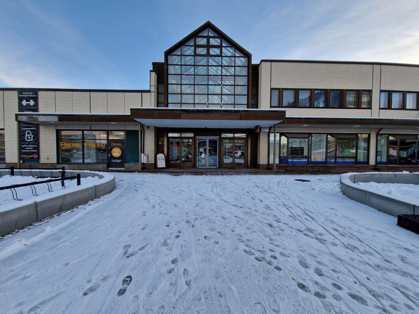 Iso ja monikäyttöinen kellaritila Nokian keskustassa