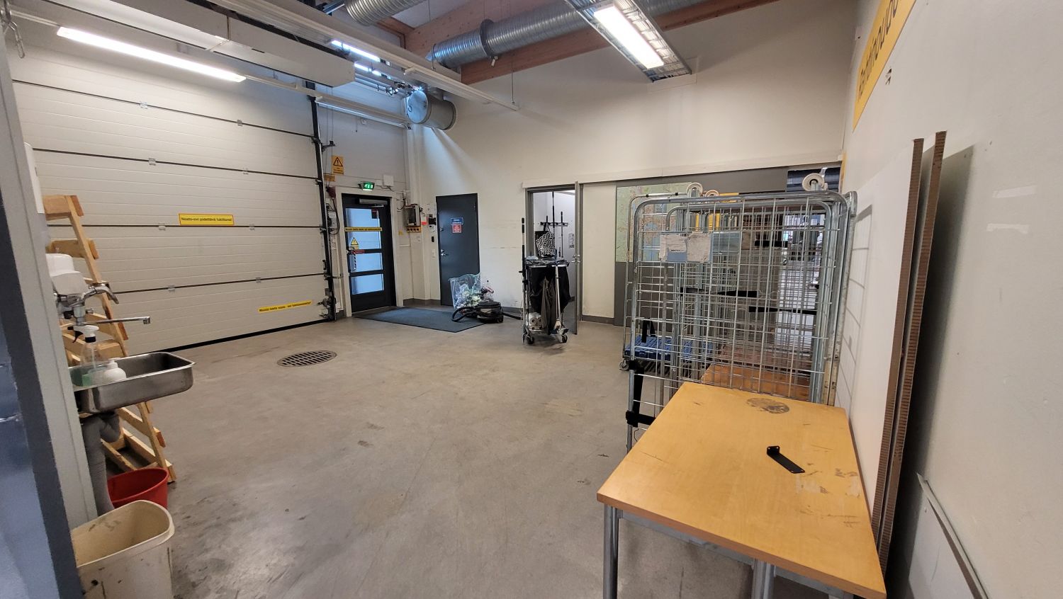 Nosto-ovi / Lastaustila