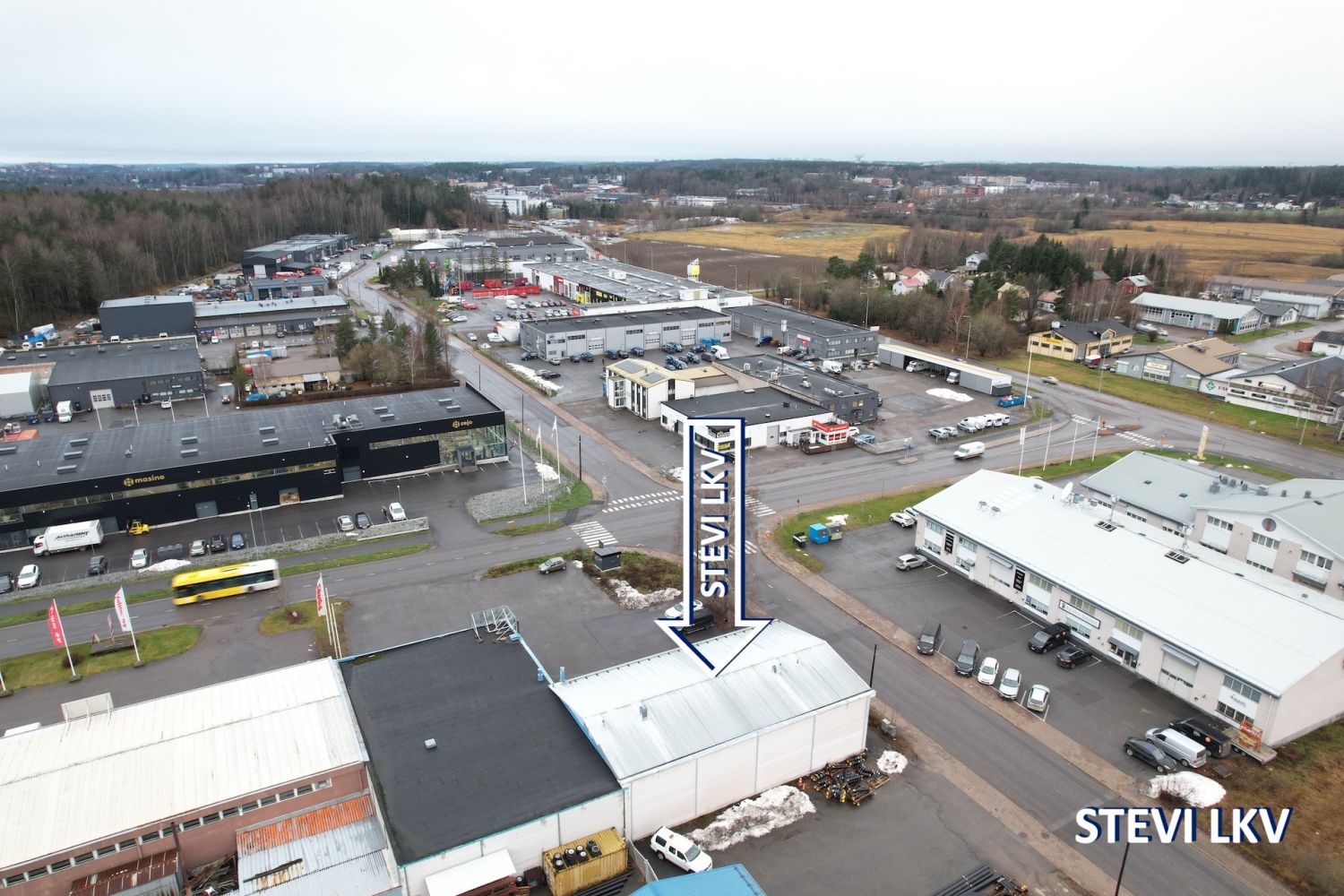 Tuotanto- ja varastotilaa *Toimistot *Sijainti, näkyvä paikka *Kysy lisää Stevi 0400 999 900