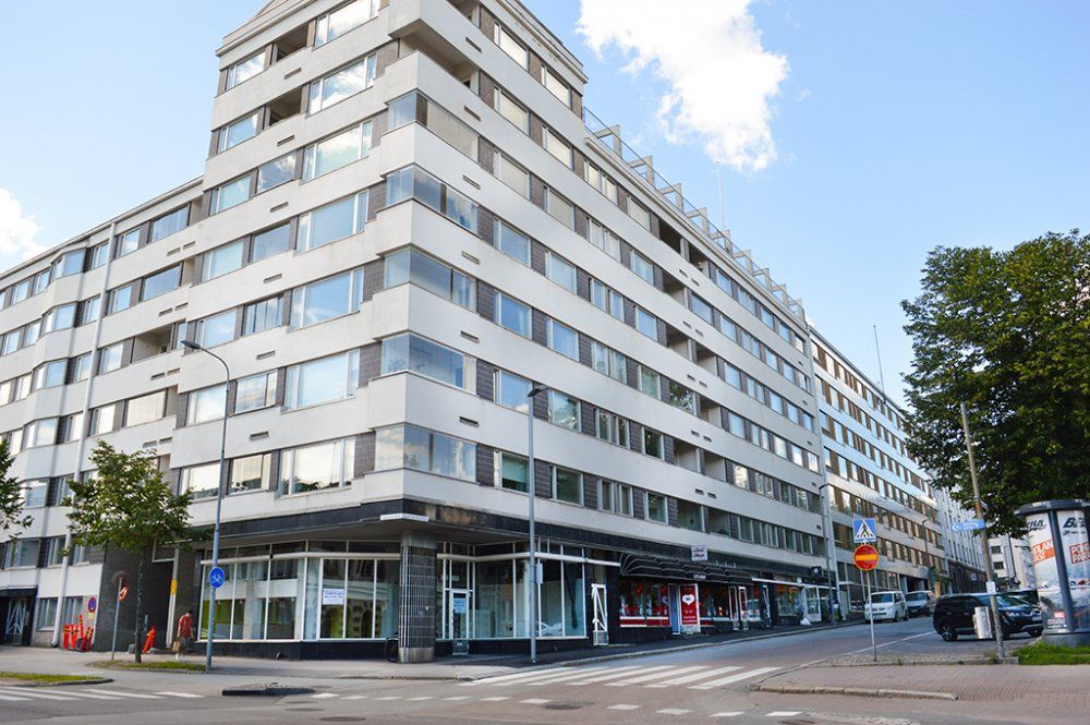 Gummeruksenkadulla vuokrattavana heti vapaa liiketila