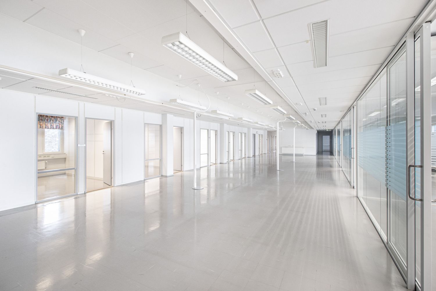 Viitekuva rakennuksen toimistotiloista 