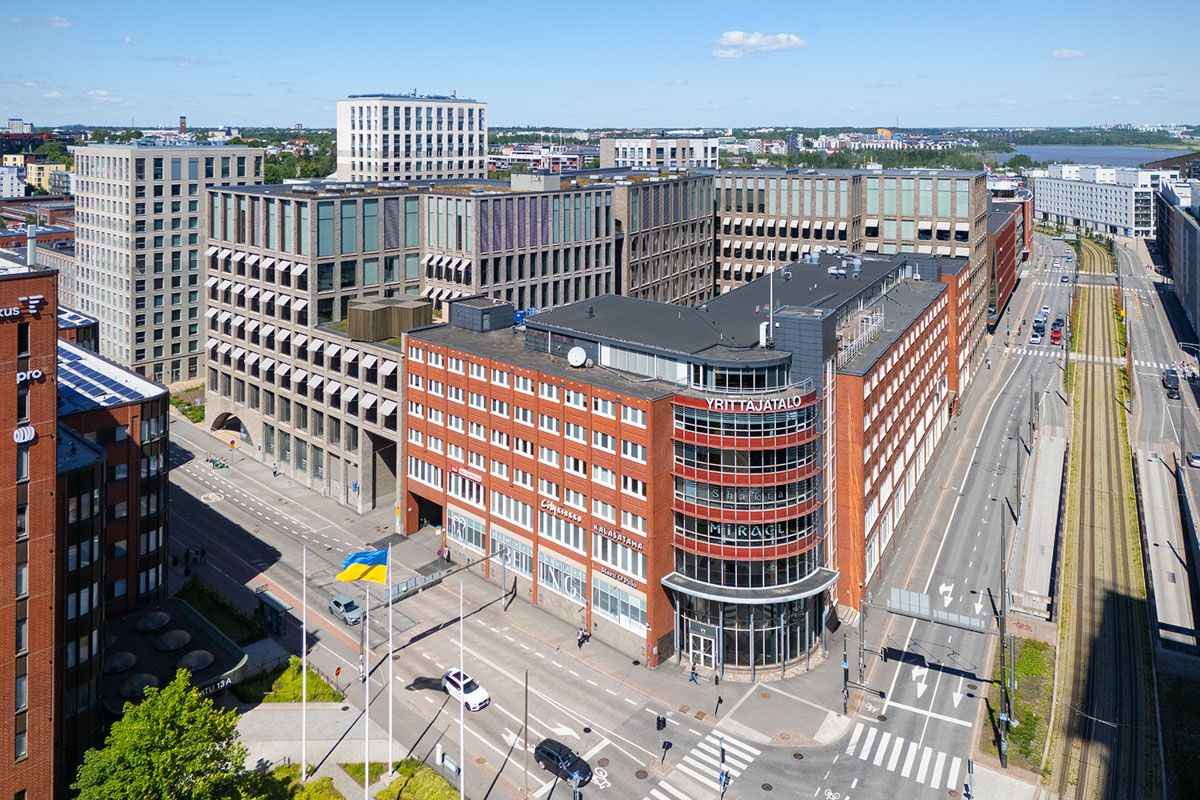 Vuokrattavana siistiä toimistotilaa hyvällä sijainnilla Helsingin Kalasatamassa. 