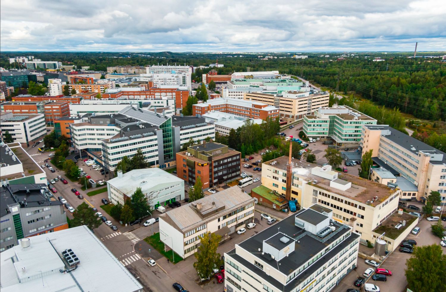 Modernia kustannustehokasta työtilaa ja ripaus luksusta – Höyläämätie 14, Pitäjänmäki!

Tervetuloa tutustumaan 627 m2 to...
