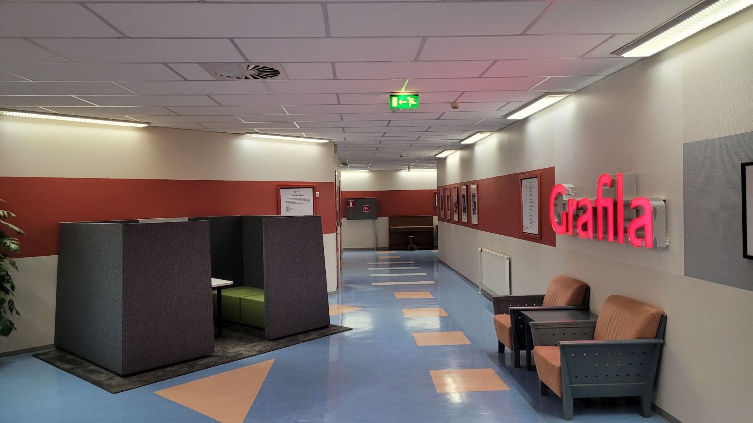 Sisäkuva käytävätila Grafila