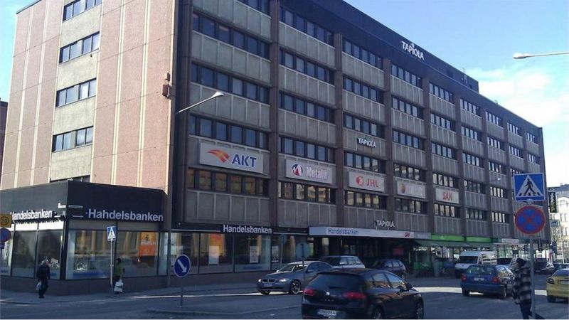 Vuokrattavana katutason liike- tai toimistotilaa Tampereen keskustassa.