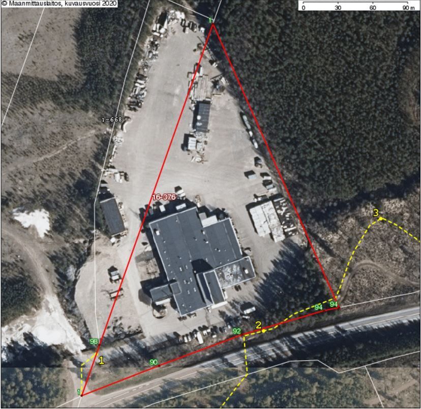Hangonväylän varrella (tie 25) noin 4,2 hehtaarin tilamuotoisella kiinteistöllä sijaitseva yhteensä noin 6 600 m2 tuotantotilakokonaisuus. Lämmintä tehdastilaa noin 5 905 m2, toimistotiloja 400 m2 ja kylmä halli 300 m2.Tila myydään vuokrattuna. Tiloissa monta eri toimijaa, vuokratuotto noin 15 0...