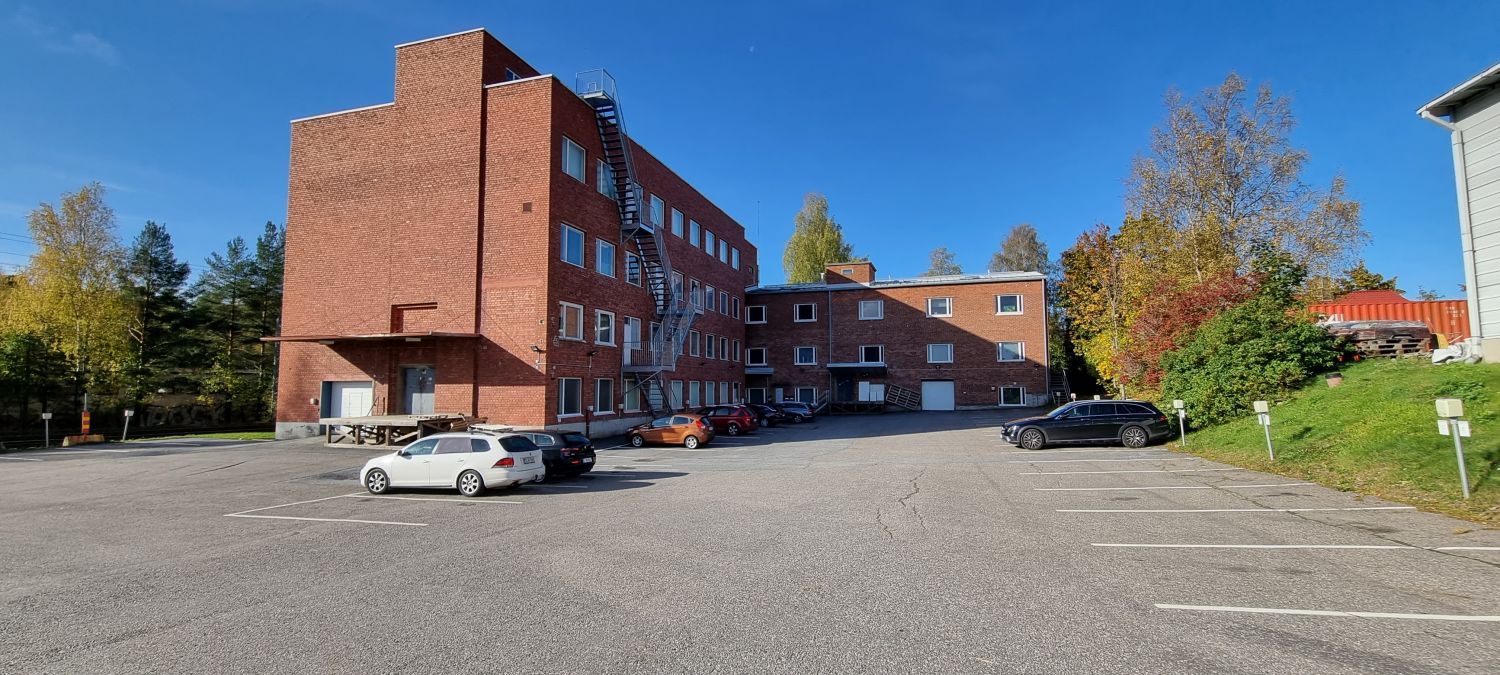 Kiinteistö Oy Vehnamyllynkatu 4