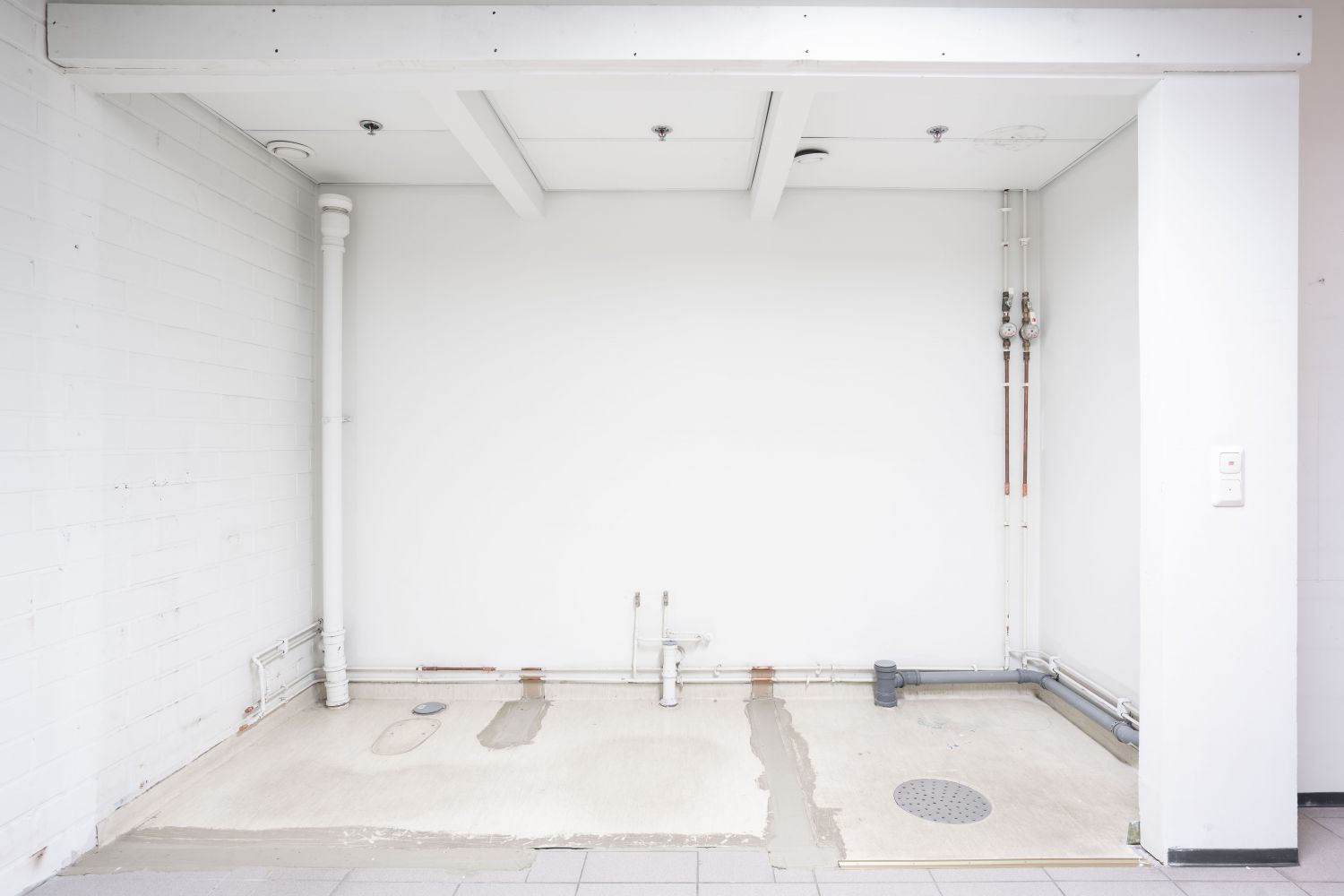 Keittiö ja wc-tilat rakennetaan tähän