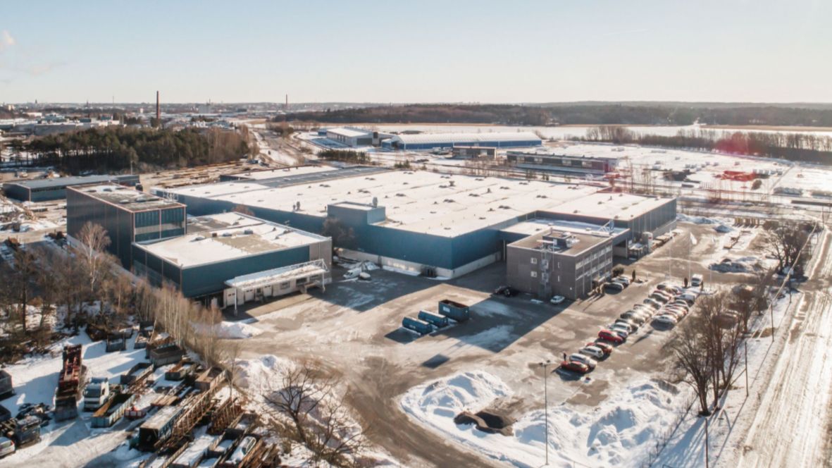 Vuokrattavana hyvin logistiikka- ja varastotilaa.