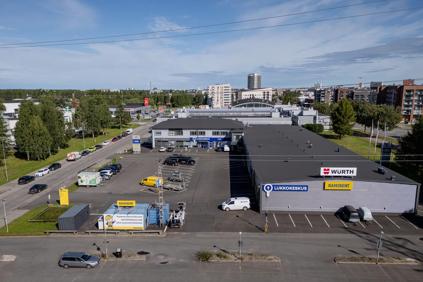Vuokrattava toimitila Kempeleentie 9:ssa Oulun Limingantullissa