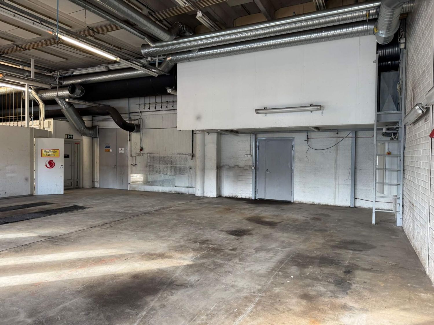 Vuokrattava toimitila Oulu