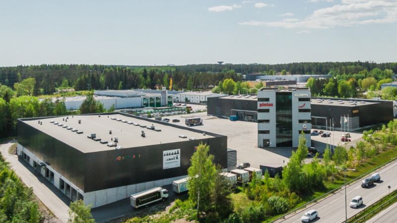 Vuokrattavana lämpösäädeltyä Varastotilaa