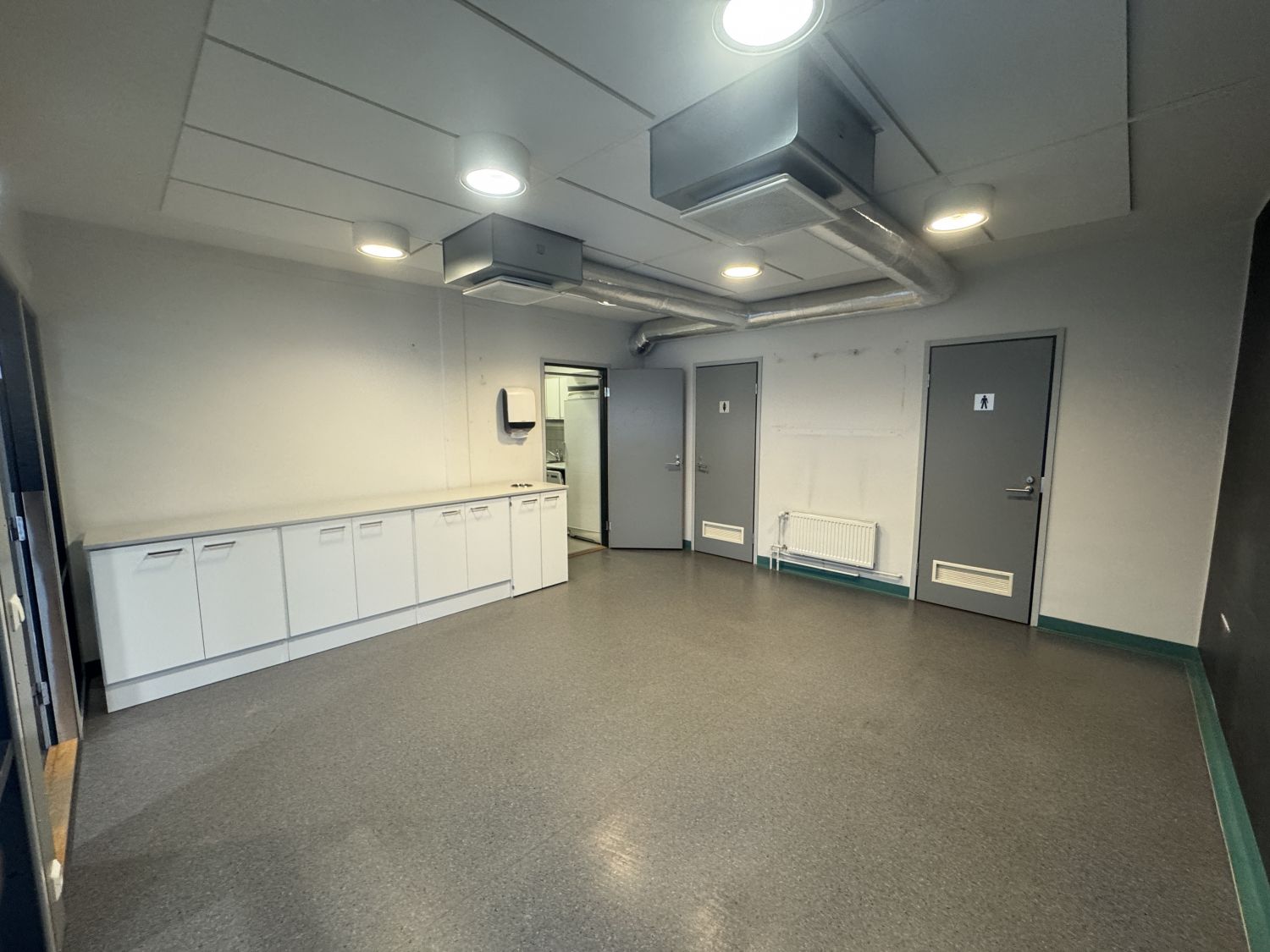 2.krs henkilökunnan kahvio ja wc-/sosiaalitilat