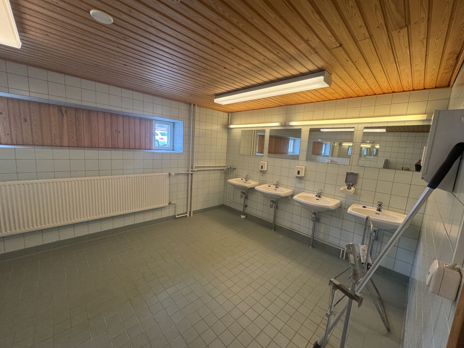 B rakennus (0.krs) sosiaalitiloja