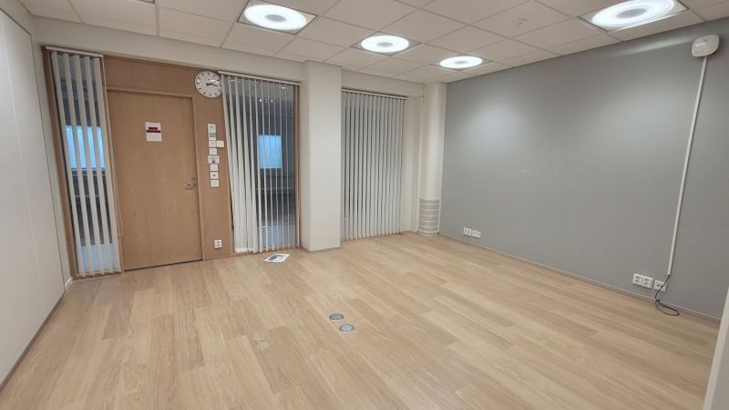 Viitekuva kerroksen toimistotiloista