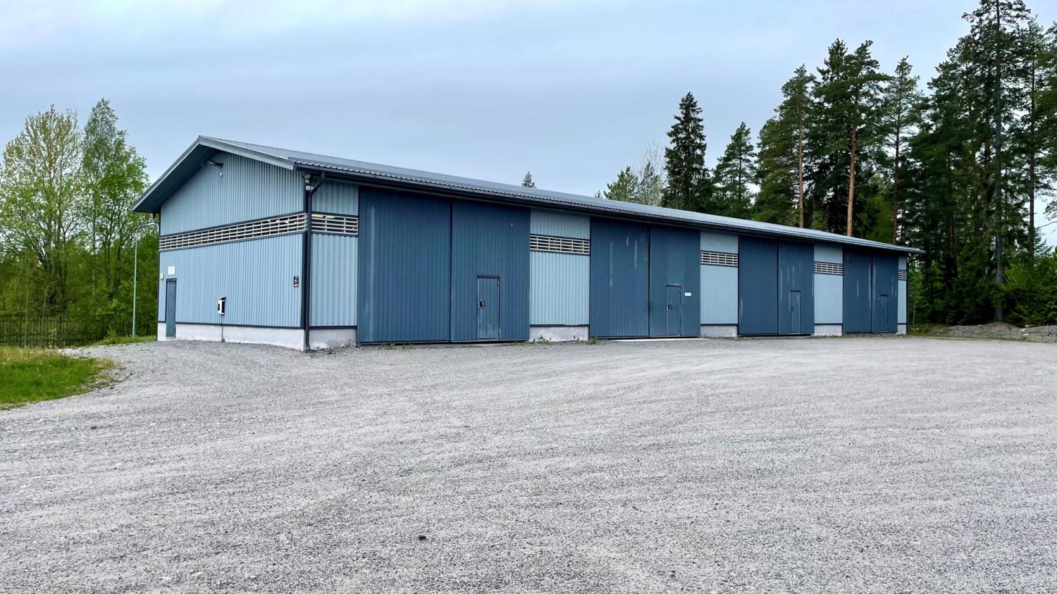 Kylmää hallitilaa
