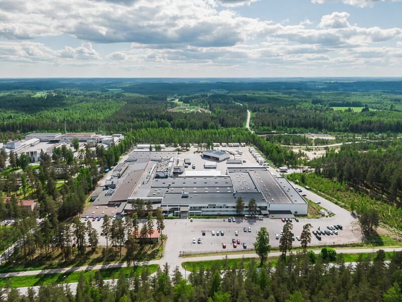 Vuokrataan Nastolasta 24 536 m² varastokiinteistö. Tämä kiinteistö soveltuu mm. tuotanto-, työskentely- tai varastotilaksi. Kokonaisuus on jaettavissa pienempiin tilakokonaisuuksiin käyttäjän tarpeiden mukaan.Sijainti tälle kohteelle on loistava ja alueelle on hyvät liikenneyhteydet. Alue on hyvin...