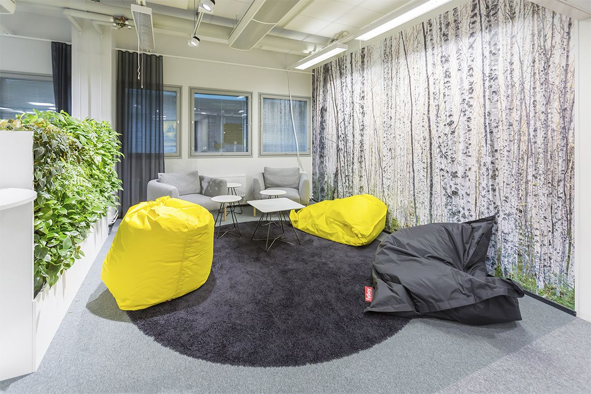 modernia toimistotilaa