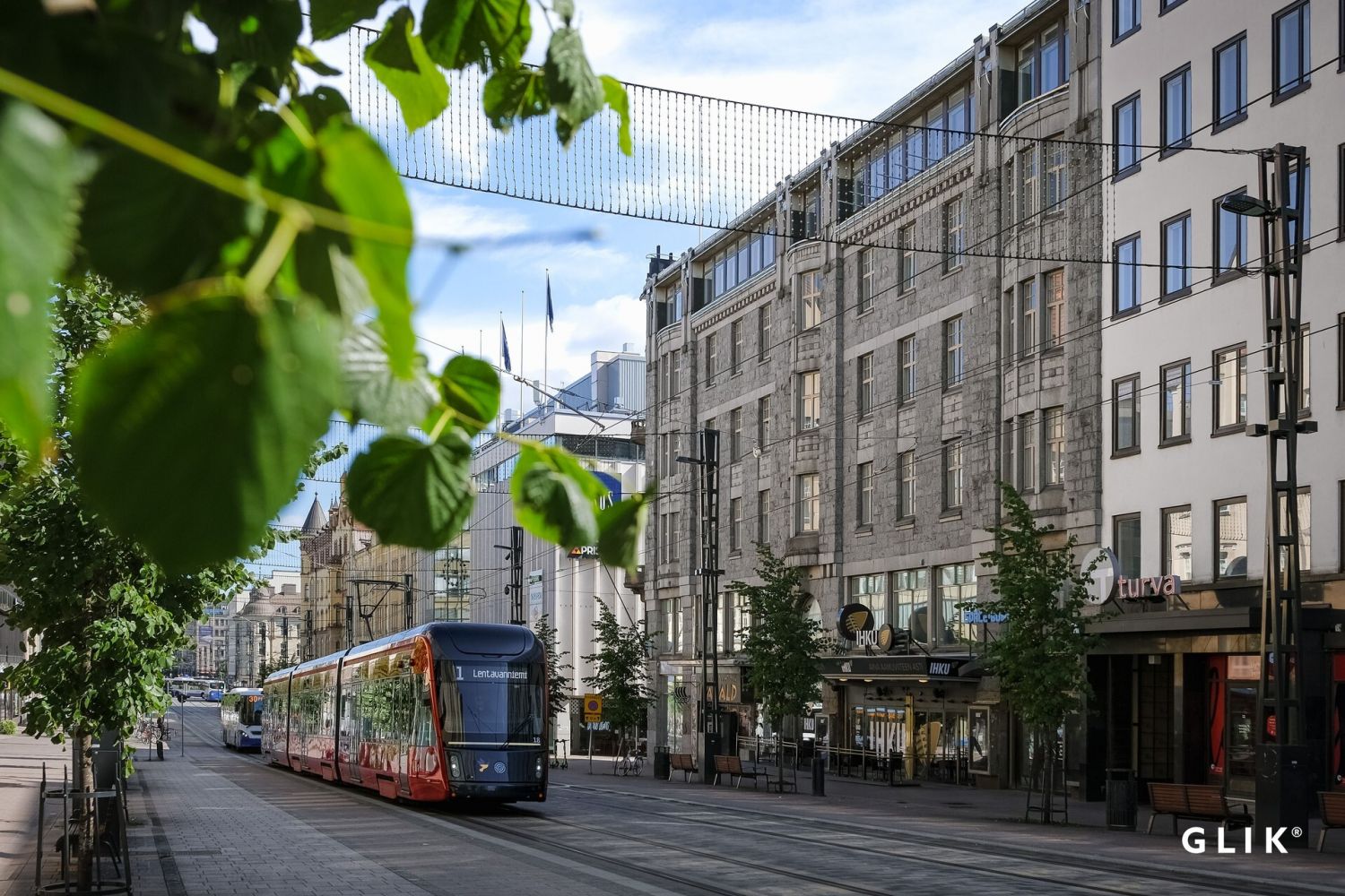 Loistavat kulkuyhteydet julkisilla