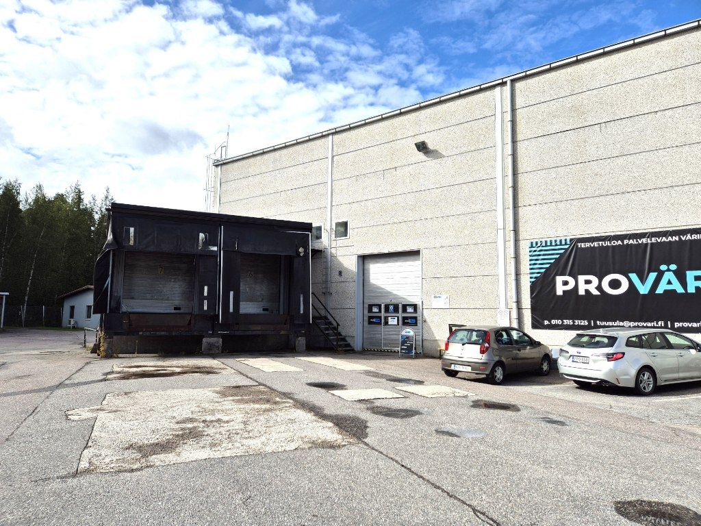 Varasto- ja tuotantotilaa Tuusulan Jusslasta