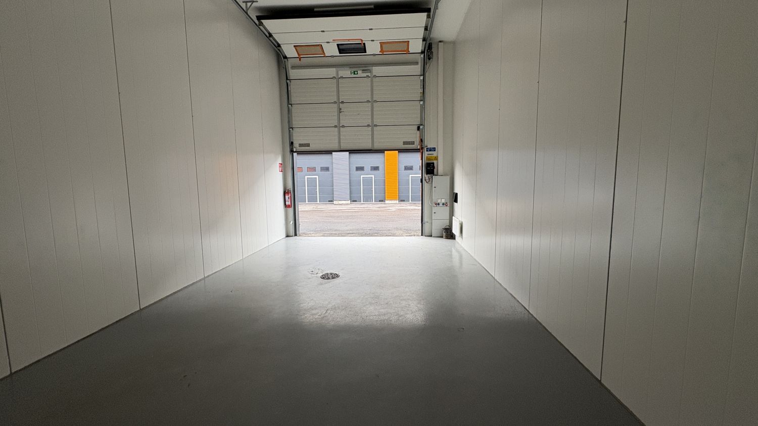 Keimolan Talliosakkeelta monikäyttöinen varasto, autotalli, harrastetila 84. 