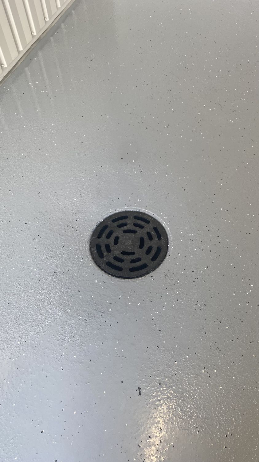 Öljyn- ja hiekanerotuskaivo