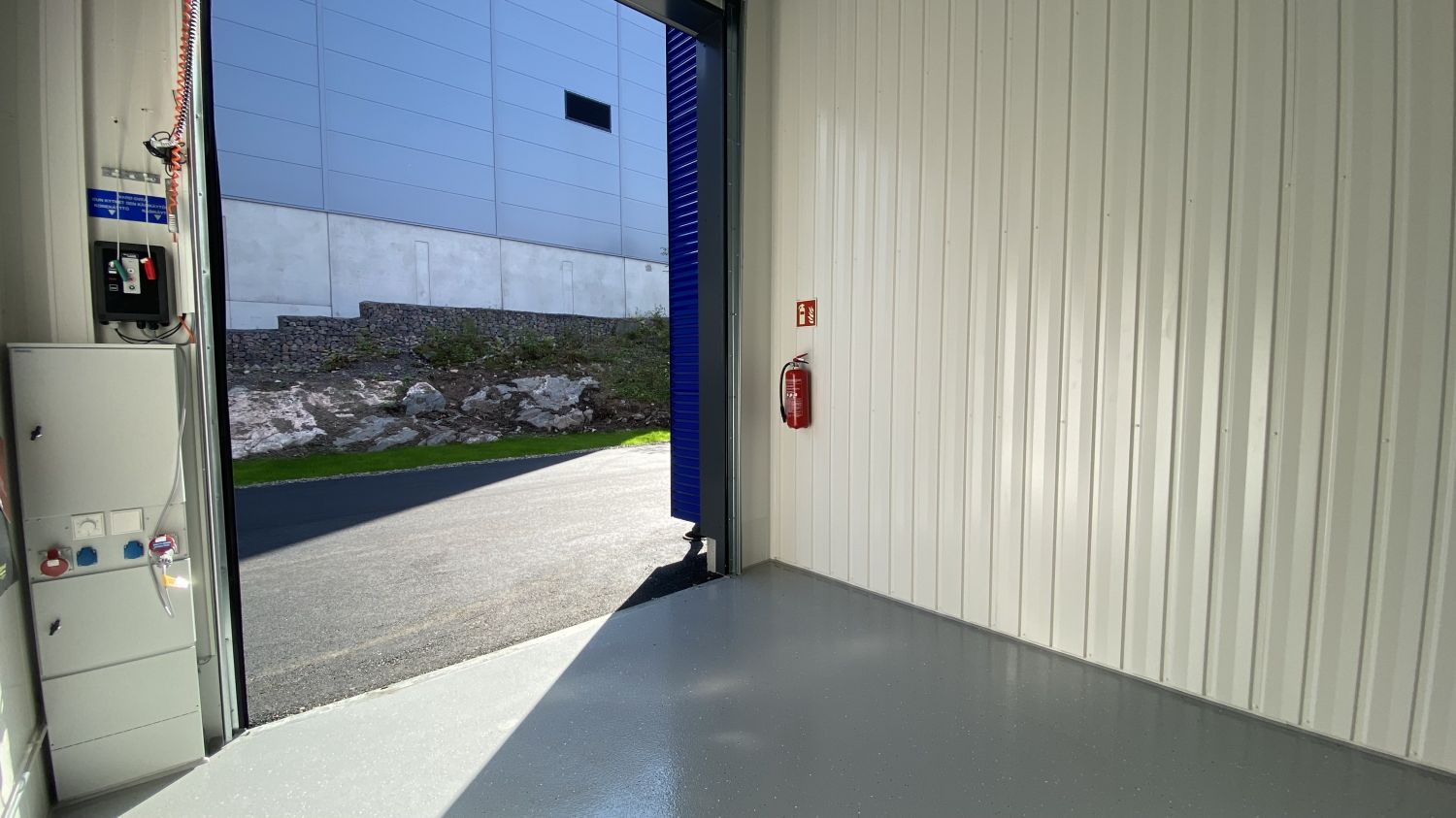 Vantaankosken Talliosakkeelta monikäyttöinen varasto, autotalli, harrastetila 14. 