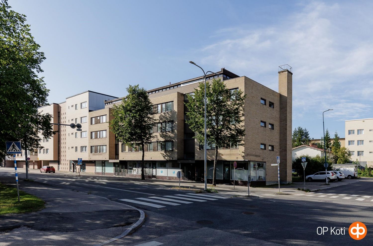 Myyntiin tarjotaan hyvällä liikepaikalla olevat neljä liiketilaa K19, K20, K21 ja K22. Tilat ovat kooltaan 108,5 m2, 45,...