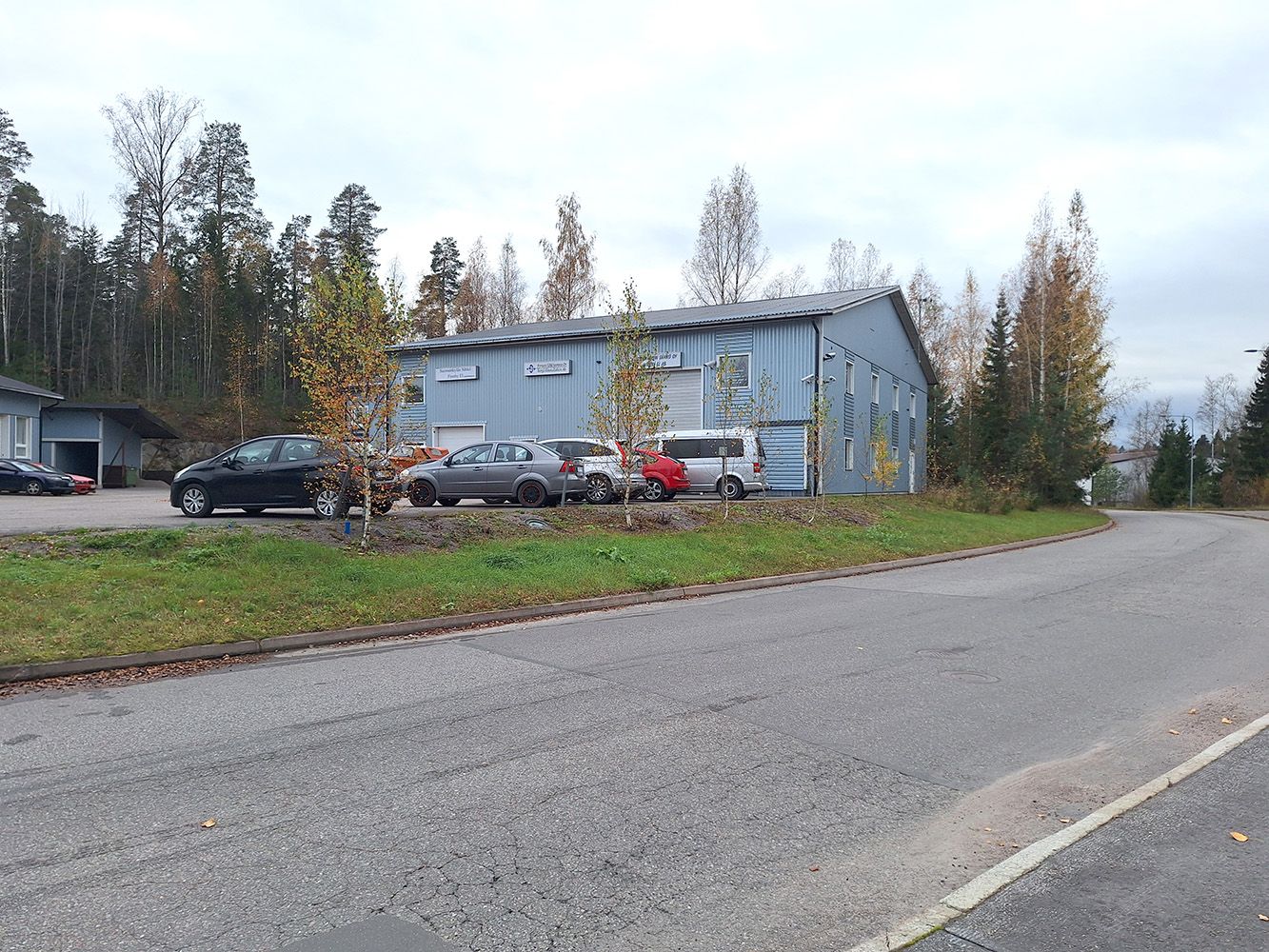 Myydään ja vuokrataan hallitila Kaupunginhaasta!