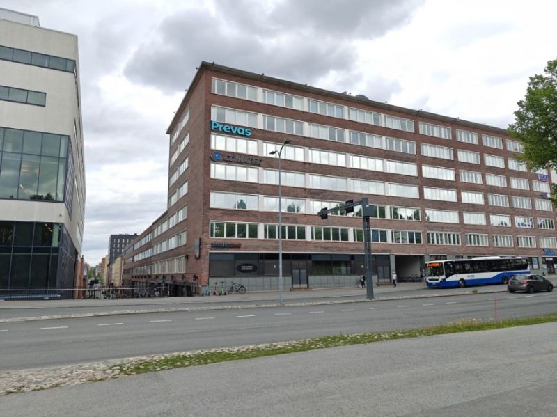 TOIMISTOTILAA NOKIA-AREENAN JA YLIOPISTON LÄHELLÄ!