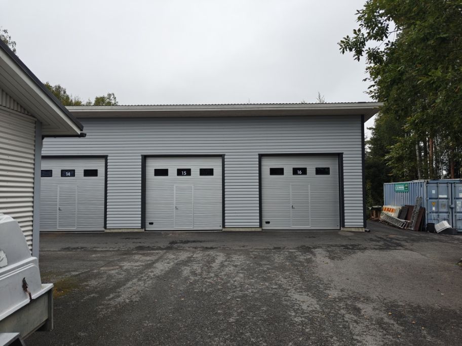 VUOKRATAAN HYVÄKUNTOISTA HALLI-VARASTOTILAA ELOVAINIOLLA, 350 €/KK+ALV