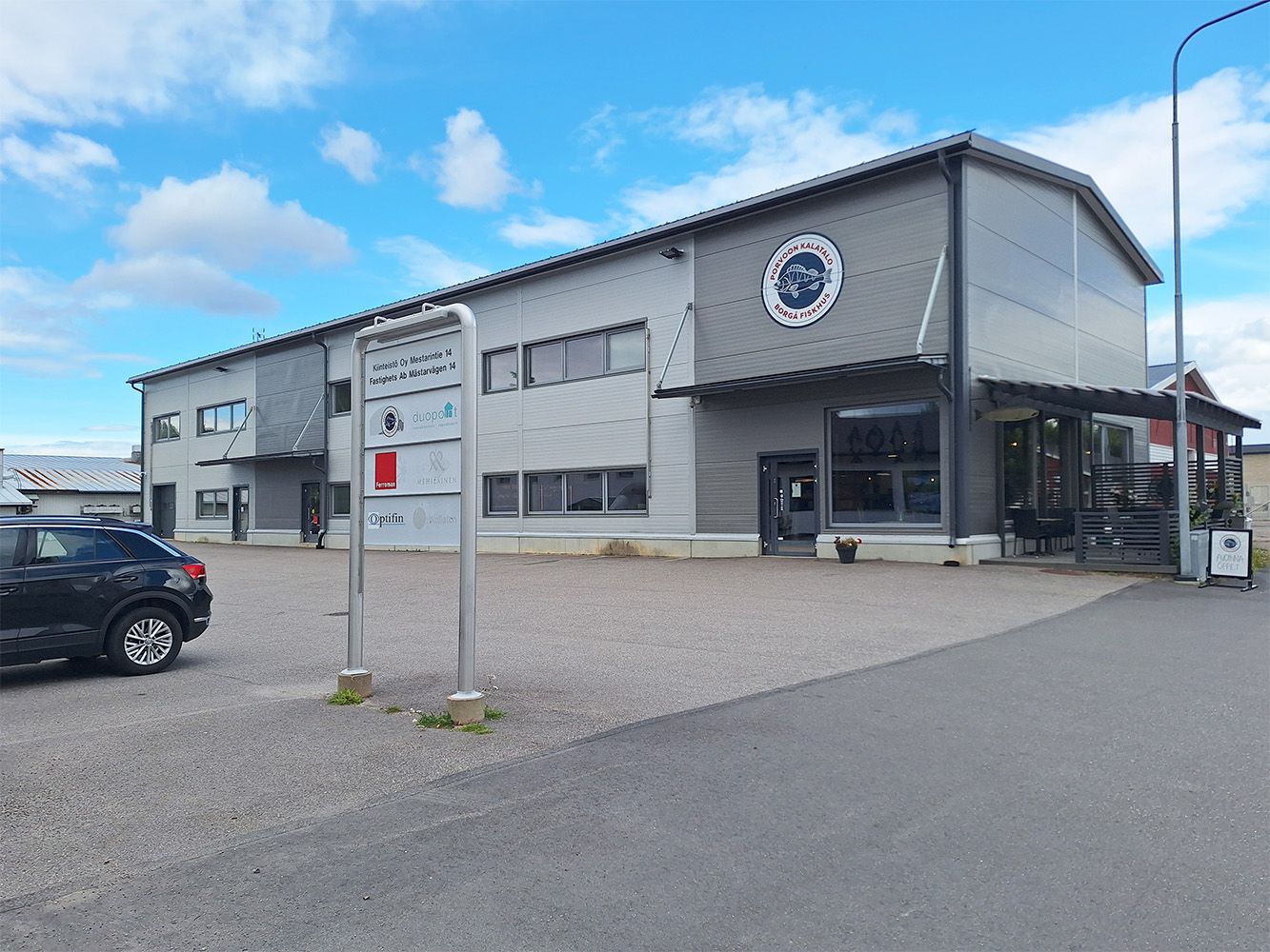 Vuokrataan valoisa ja hyväkuntoinen toimistotila Tarmolasta! Vuokra alkaen 399 €/kk + alv