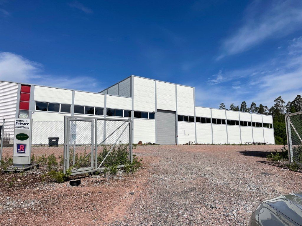 Myydään teollisuushalli Tammisaaren Harjun teollisuusalueella