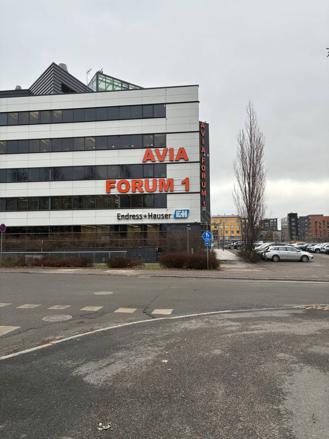 Vantaa, Veromies, Robert Huberin Tie 3B