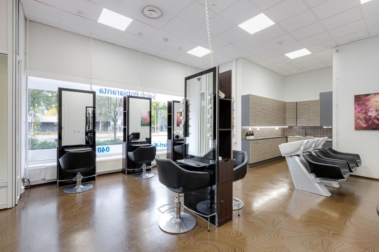 Kivijalkatila Tikkurila 87,5m²