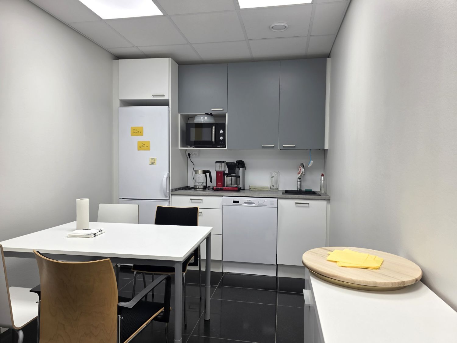 Keittiö ja taukotila