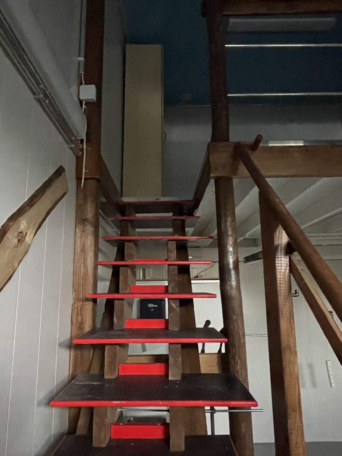 Portaat varastotasolle