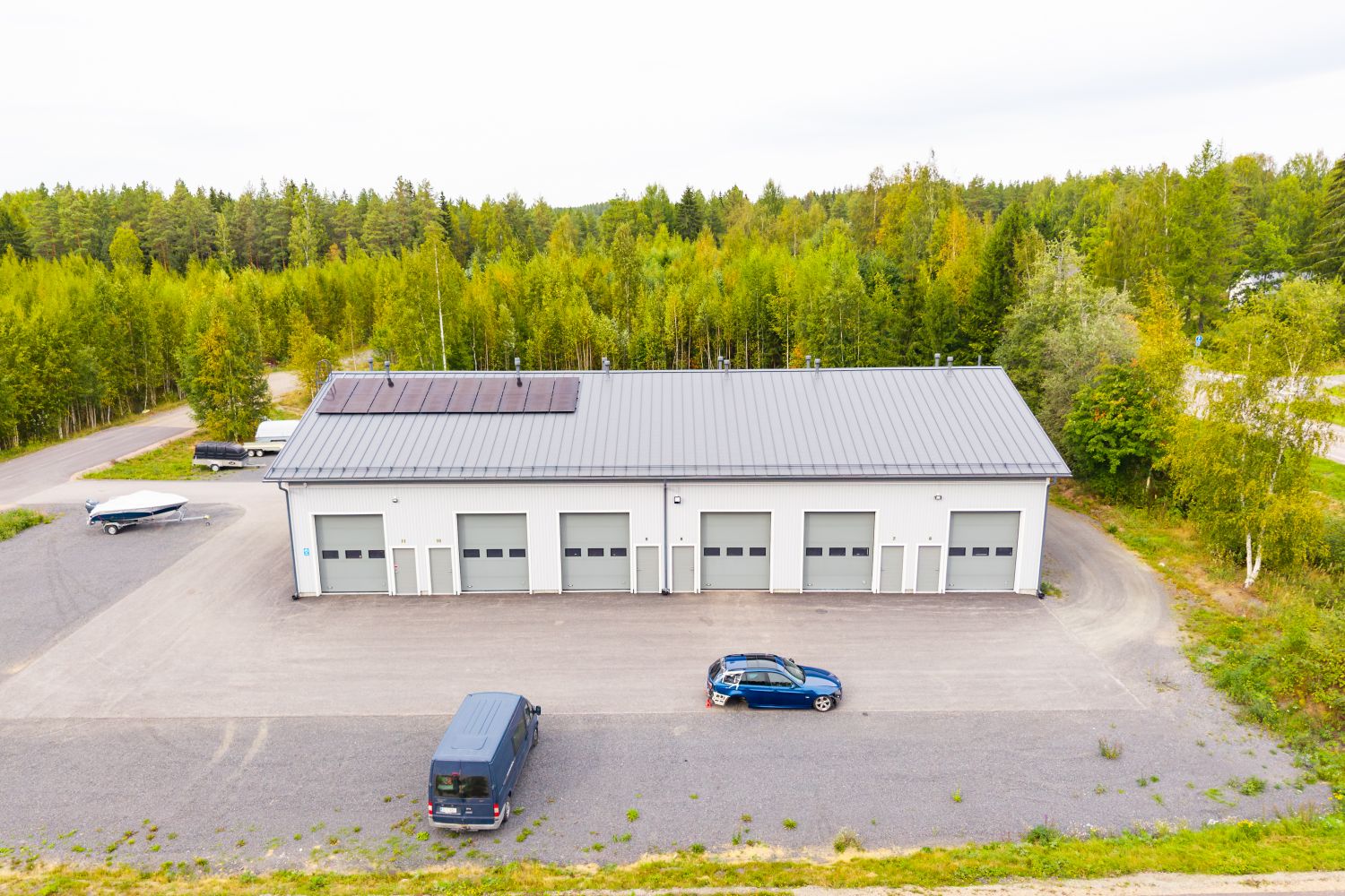 Monikäyttöinen hallitila yrityksesi tarpeisiin Kinkomaalla! Tyhjä tai varustettu parvelle ja WC:llä!

Tarvitsetko siisti...