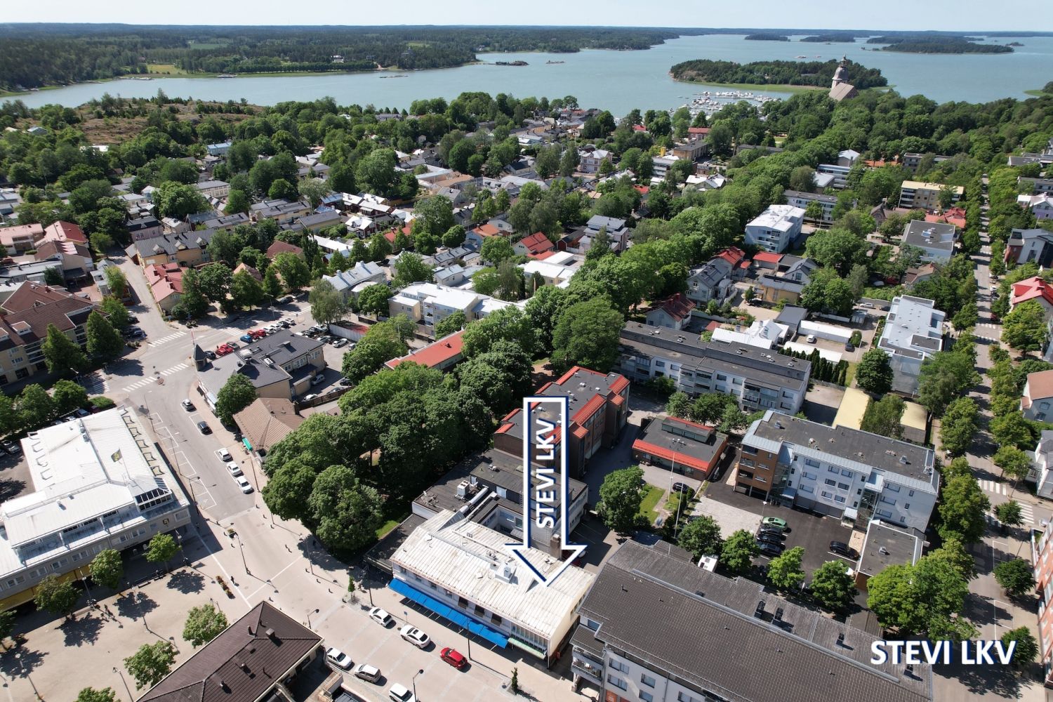 Toimisto / Asunto 152m2 Naantalin keskustassa, torin laidassa, 2krs.