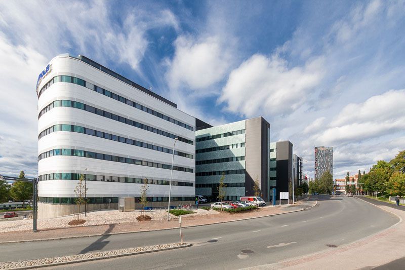 Vuokrattavana tasokasta ja valoisaa toimistotilaa.