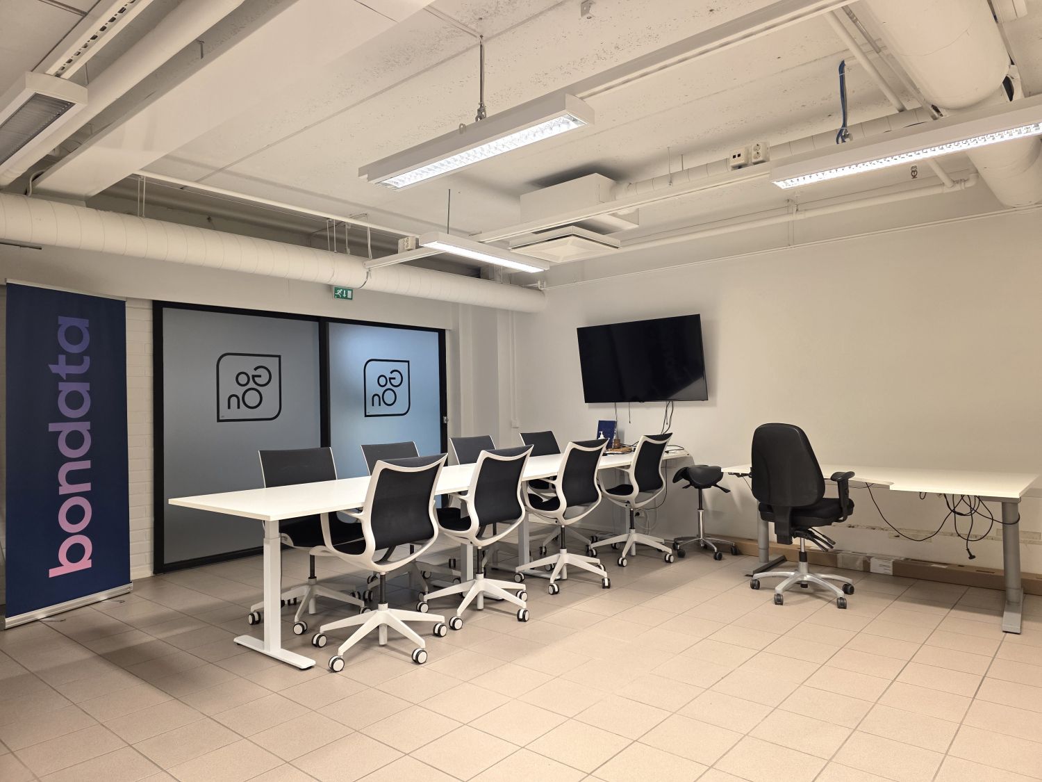 Avotoimisto ja sisääntulo