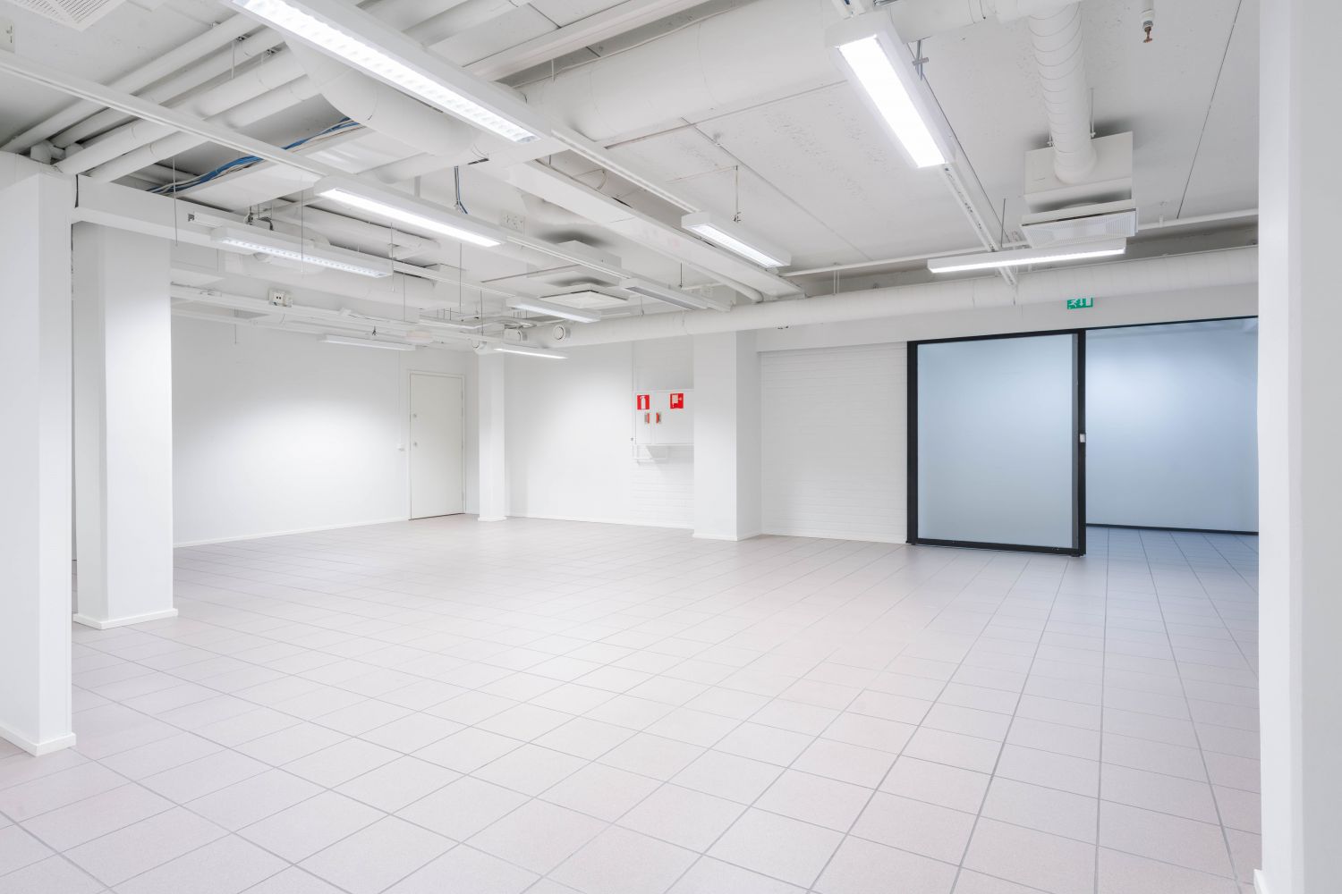 Avaraa toimisto- liiketilaa