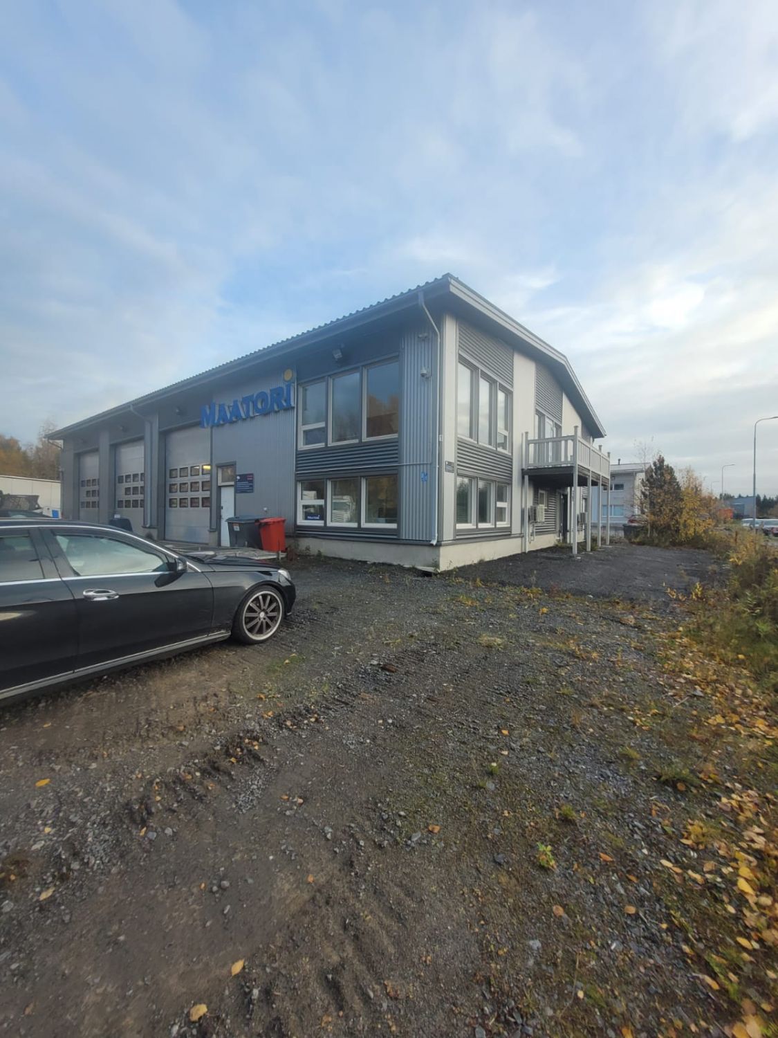 Teollisuushalli Oulun ruskosta myydään tai vuokrataan