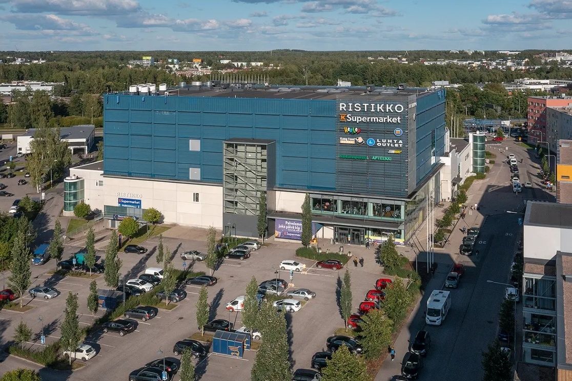 Nyt vuokrattavissa ravintolatilat kauppakeskuksen toisesta kerroksesta. TIla vapautuu 1.3.2026 ja tilaan on tällöin heti mahdollista muuttaa. Kauppakeskus Ristikko on viihtyisä ja kompakti lähikeskus, jossa arjen asiointi sujuu helposti ja vapaa-aika saa uusia ulottuvuuksia. Täällä voit hoitaa ostok...